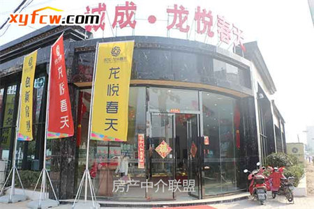 清河学校附近电梯房江南府邸114平3室2厅2卫